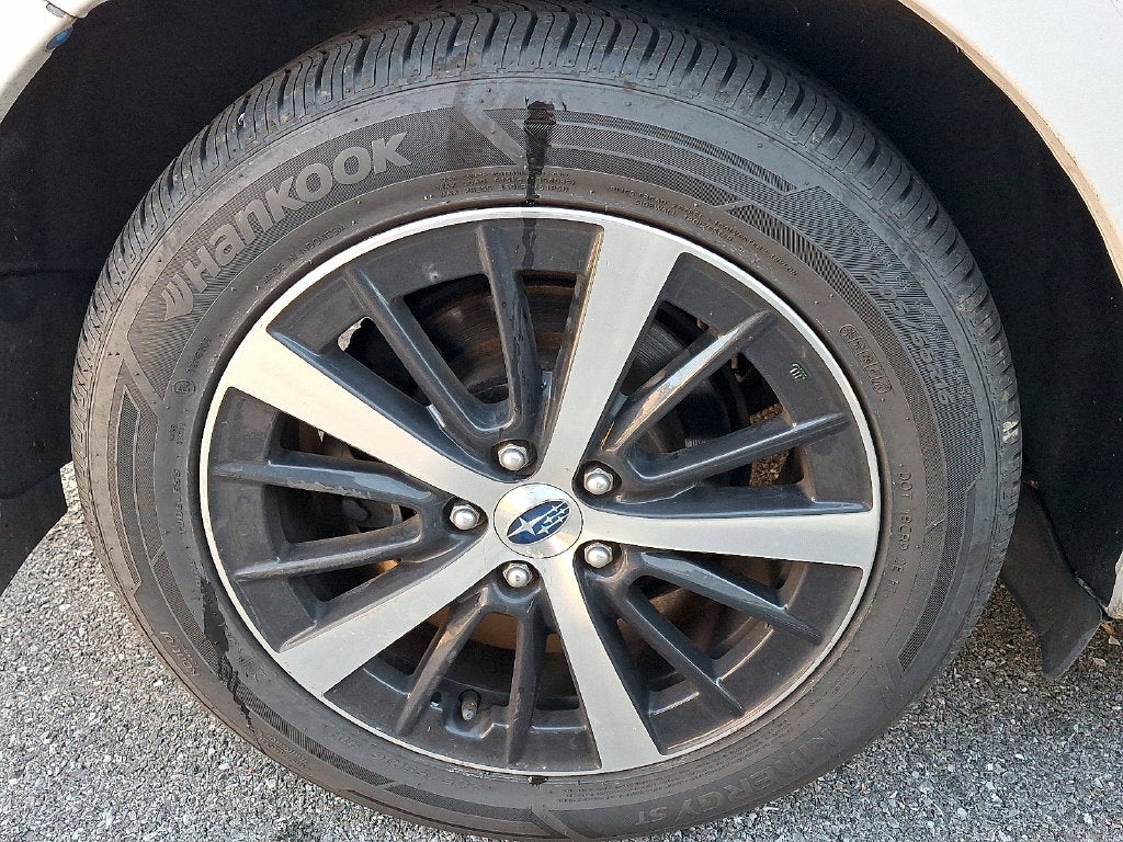 2019 Subaru Impreza 2.0i
