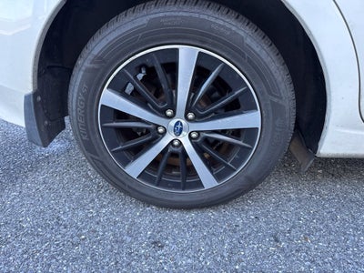 2019 Subaru Impreza 2.0i