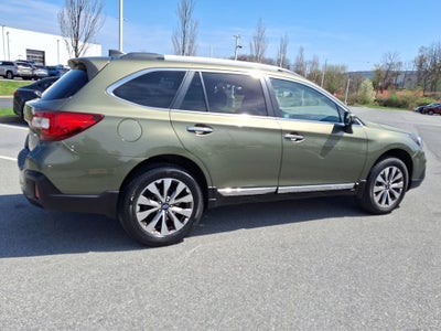 2018 Subaru Outback 2.5i Touring