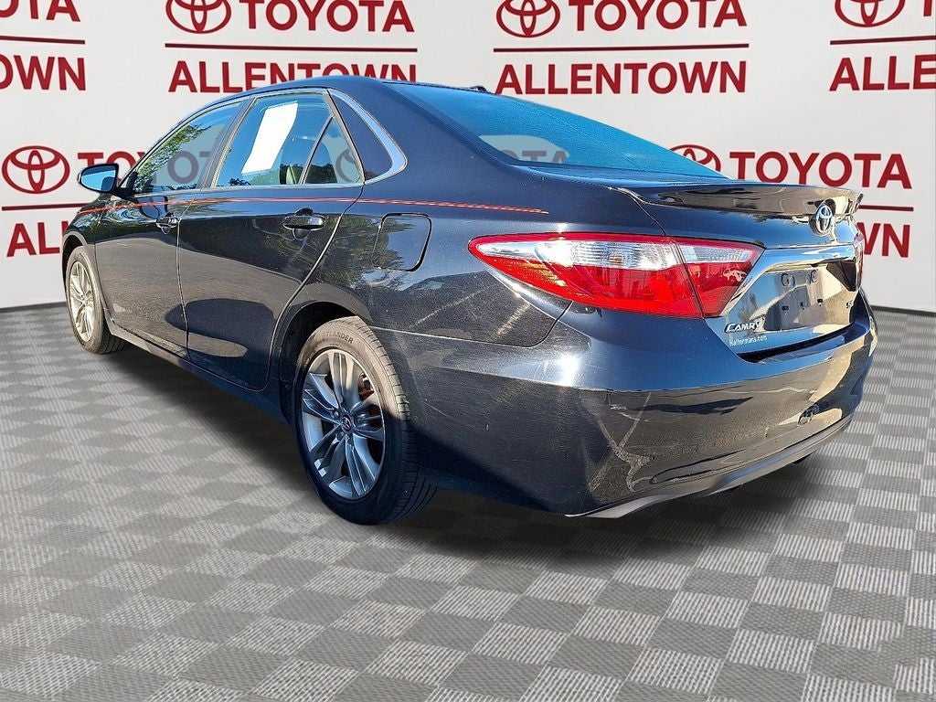 2016 Toyota Camry SE