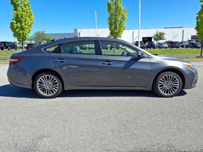 2018 Toyota AVALON Limited