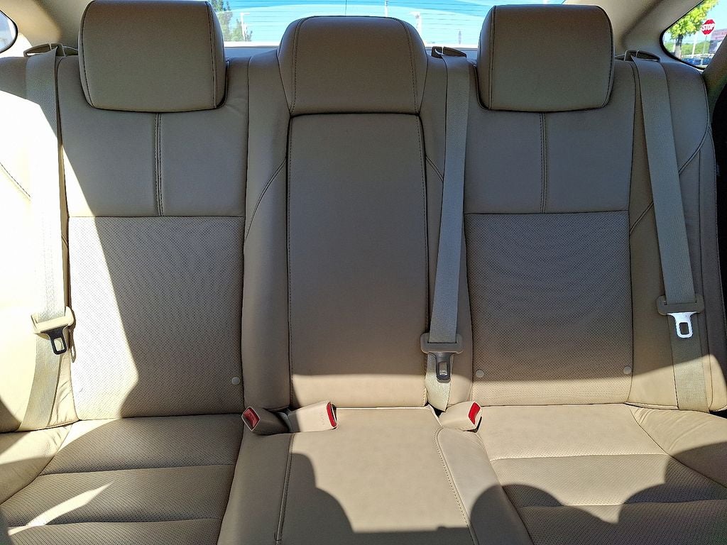 2018 Toyota AVALON Limited