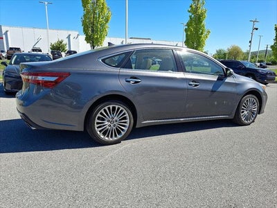 2018 Toyota AVALON Limited