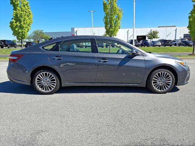2018 Toyota AVALON Limited