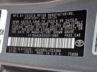 2025 Toyota Camry SE