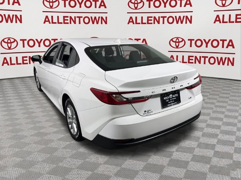 2025 Toyota Camry LE