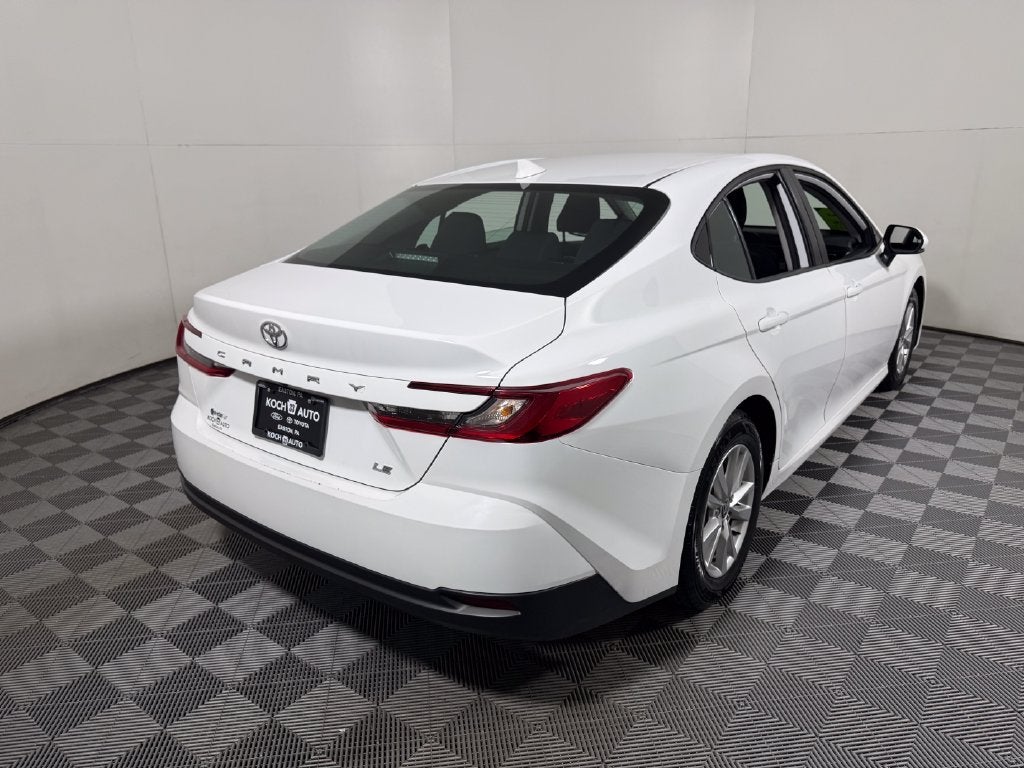 2025 Toyota Camry LE