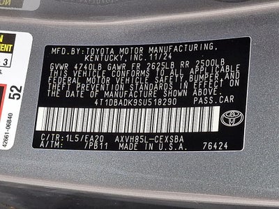 2025 Toyota Camry SE