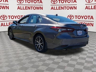2024 Toyota Camry Hybrid XLE