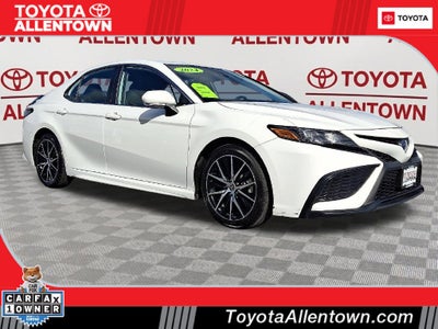 2024 Toyota Camry Hybrid SE