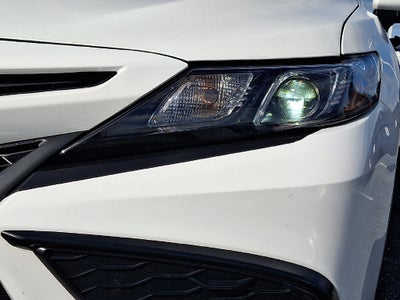 2024 Toyota Camry Hybrid SE