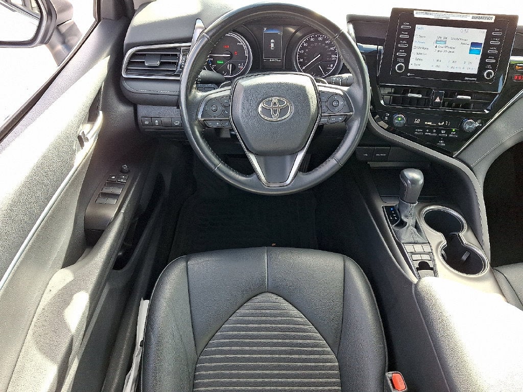 2024 Toyota Camry Hybrid SE