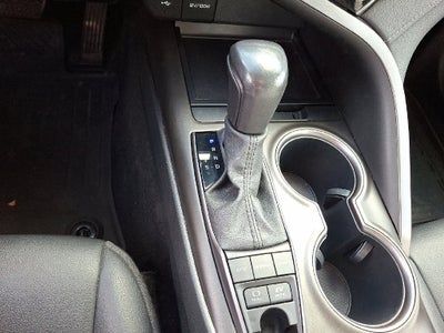 2024 Toyota Camry Hybrid SE
