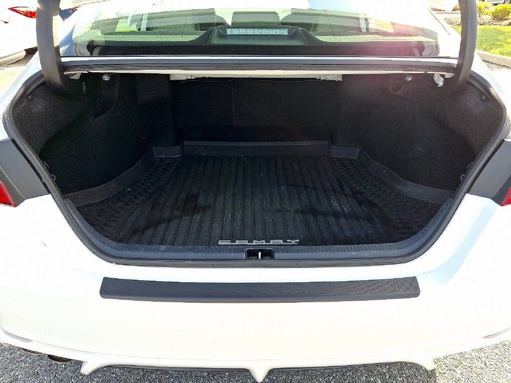 2024 Toyota Camry Hybrid SE
