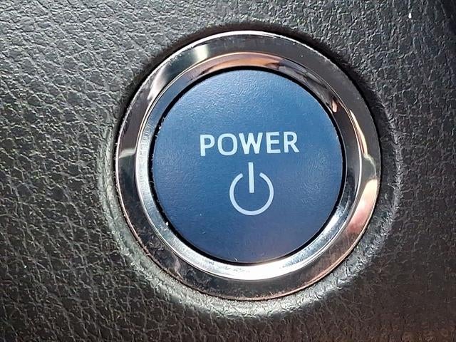 2023 Toyota Camry Hybrid SE