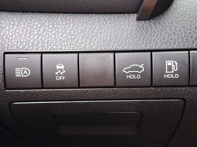 2023 Toyota Camry Hybrid SE