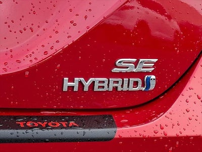 2023 Toyota Camry Hybrid SE