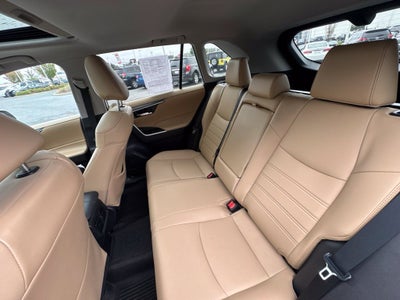 2021 Toyota RAV4 Hybrid XLE Premium