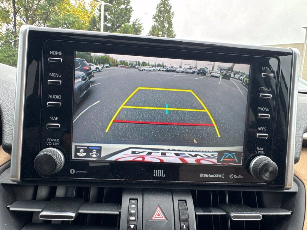 2021 Toyota RAV4 Hybrid XLE Premium