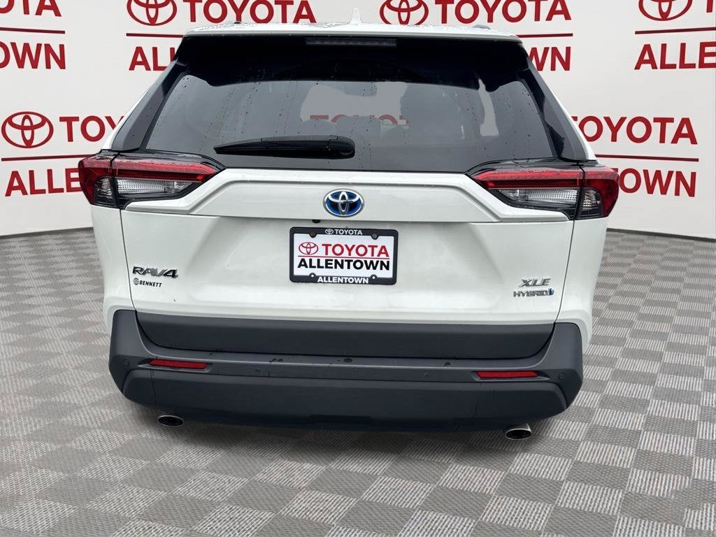2021 Toyota RAV4 Hybrid XLE Premium