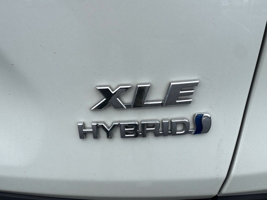 2021 Toyota RAV4 Hybrid XLE Premium