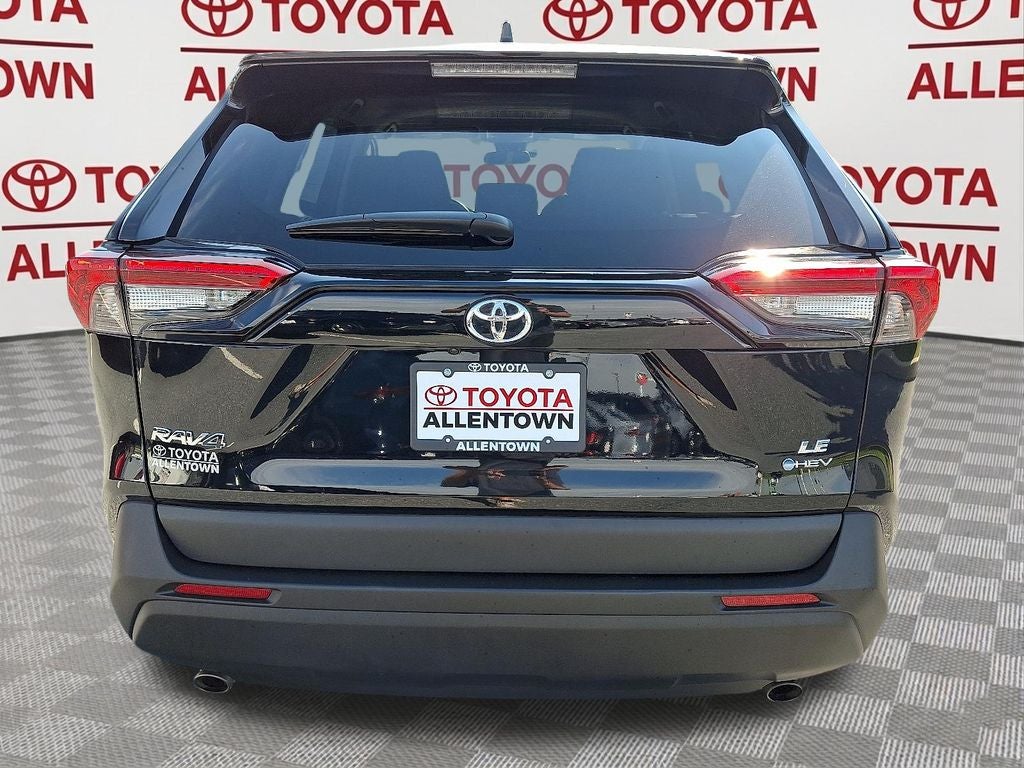 2025 Toyota RAV4 Hybrid LE