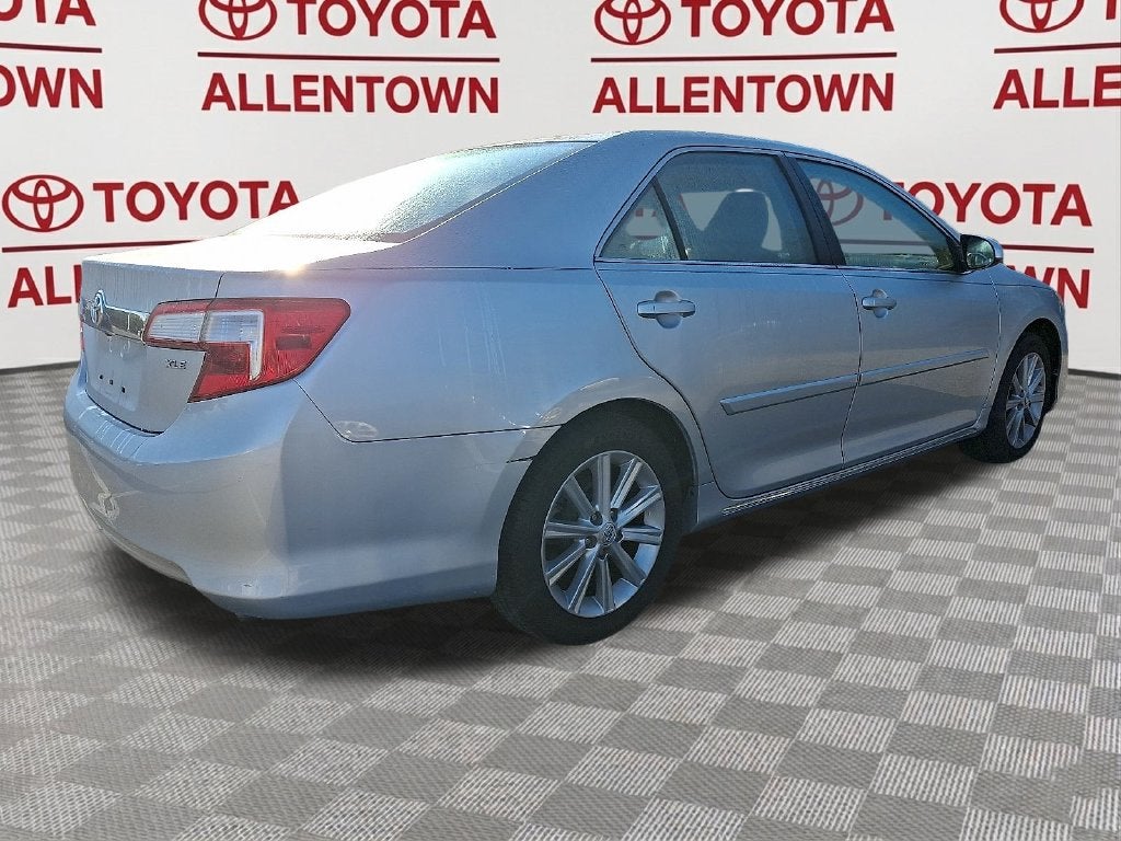 2013 Toyota CAMRY XLE