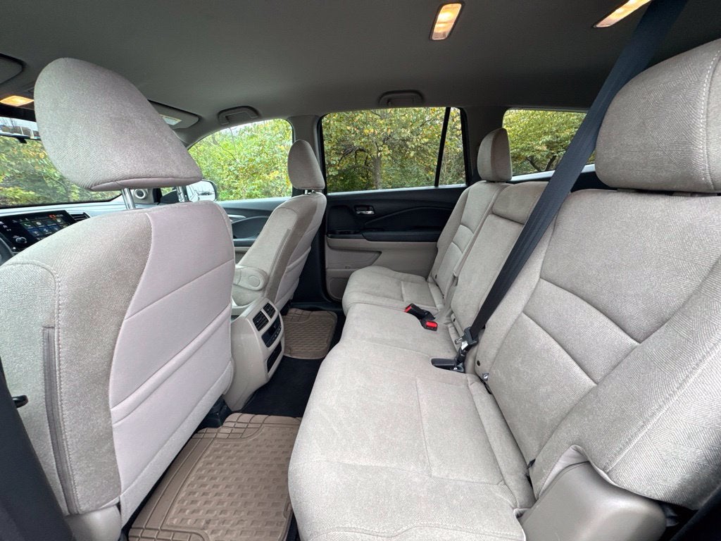 2020 Honda Pilot EX