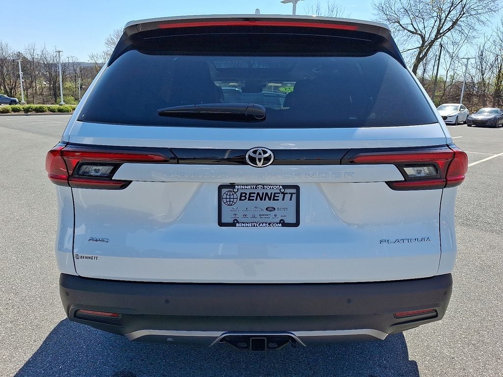 2025 Toyota GRAND HIGHLANDER Platinum