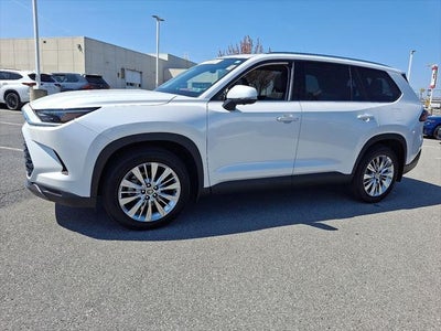 2025 Toyota GRAND HIGHLANDER Platinum