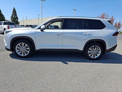 2025 Toyota GRAND HIGHLANDER Platinum