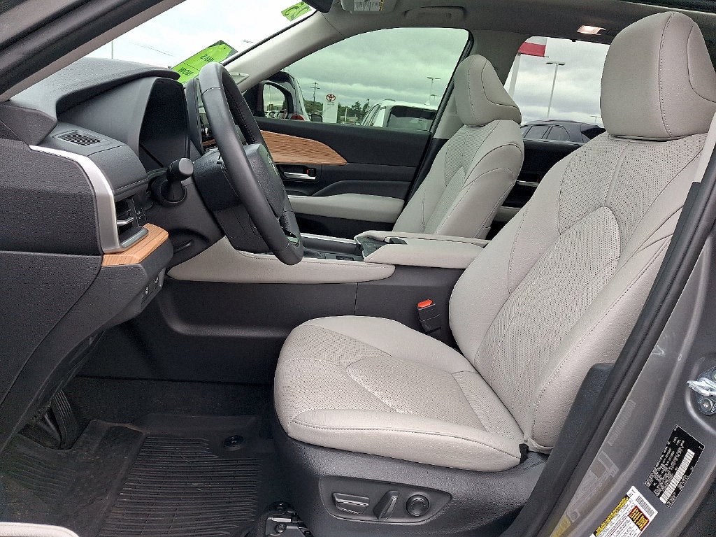 2025 Toyota Grand Highlander Limited