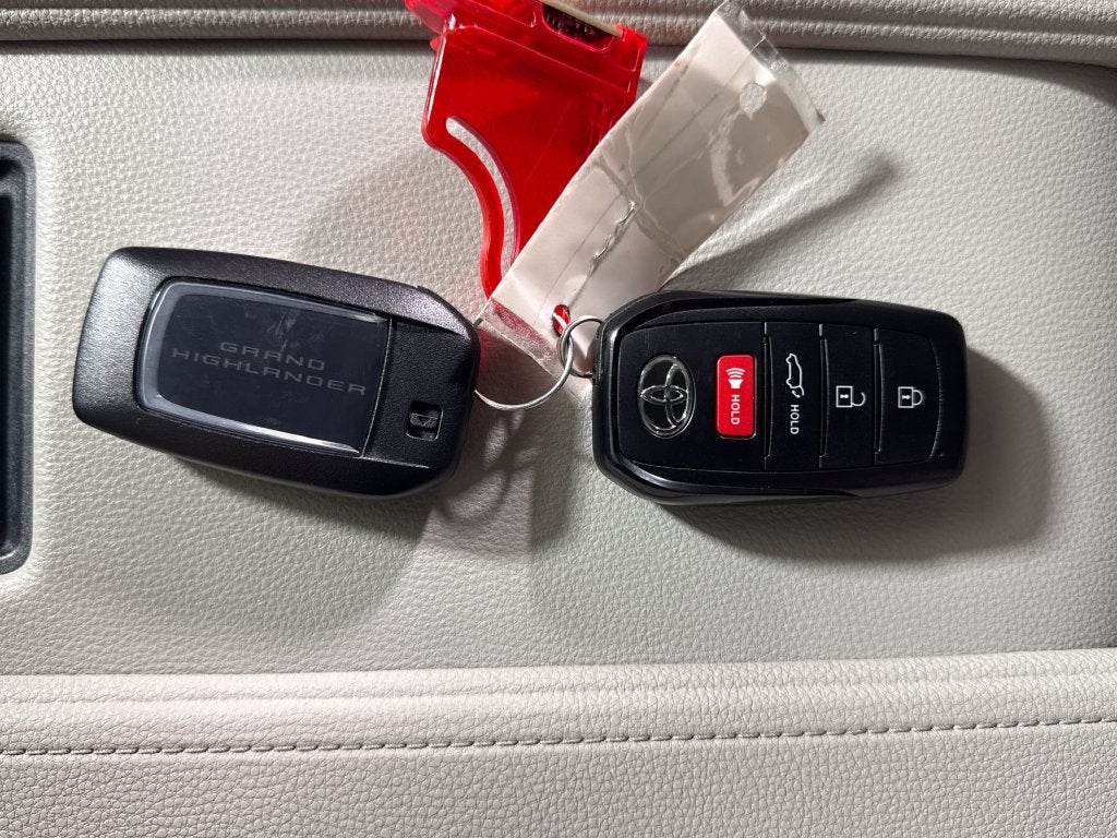 2025 Toyota Grand Highlander Limited
