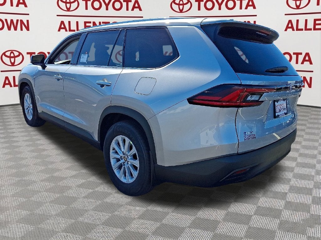 2026 Toyota Grand Highlander Hybrid XLE