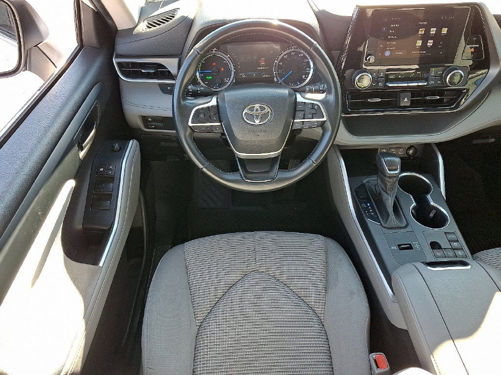 2023 Toyota Highlander Hybrid LE