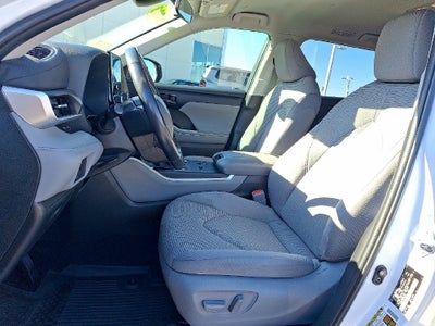 2023 Toyota Highlander Hybrid LE