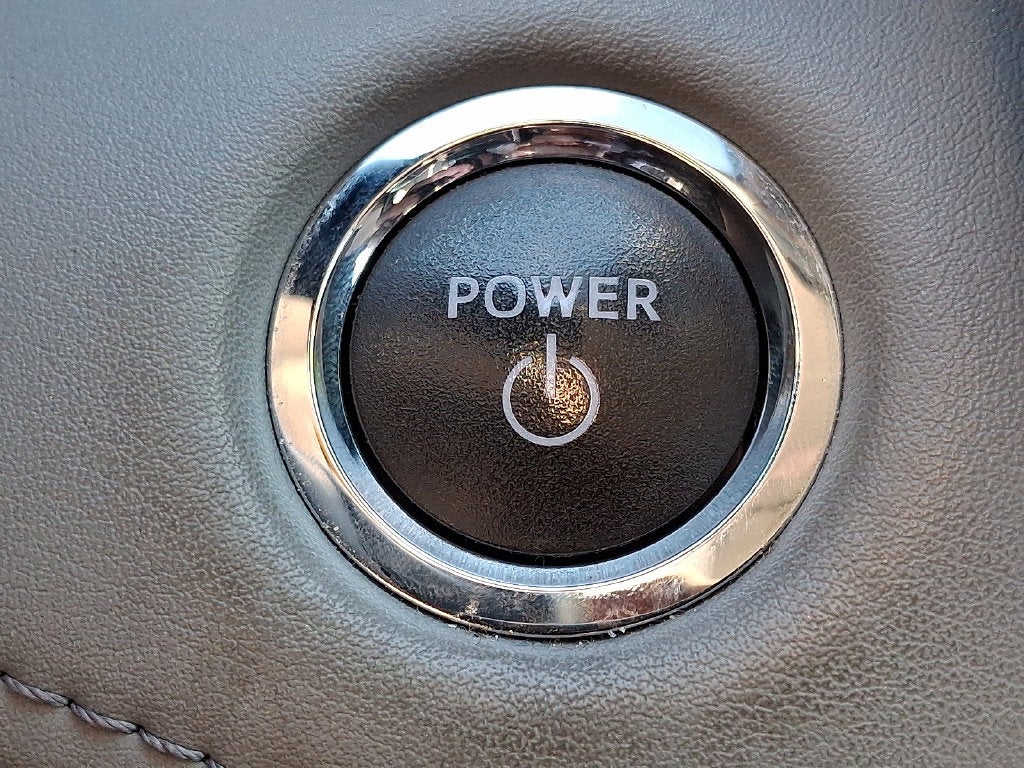 2023 Toyota Highlander Hybrid LE
