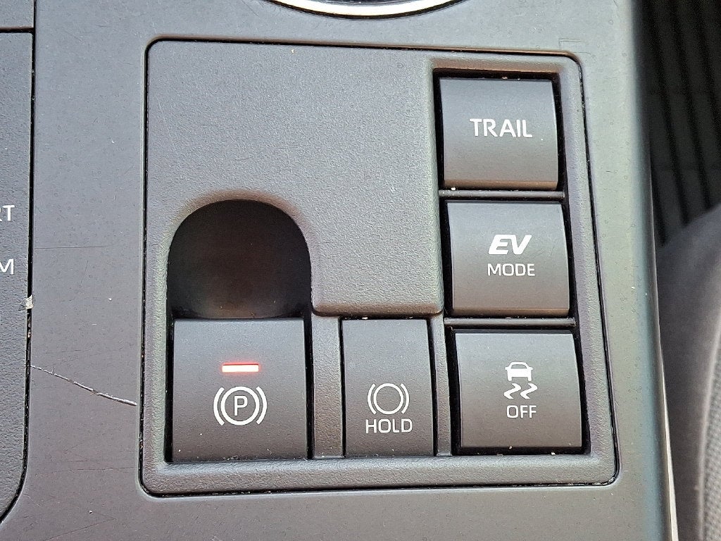 2023 Toyota Highlander Hybrid LE