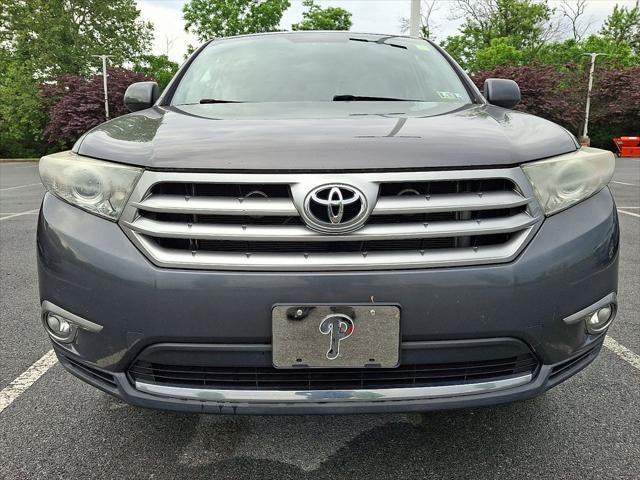 2013 Toyota HIGHLANDER SE