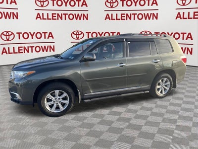 2012 Toyota HIGHLANDER SE