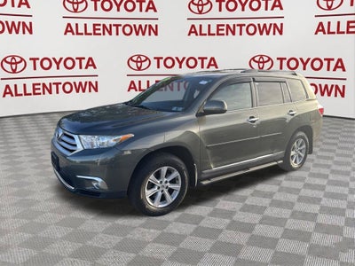 2012 Toyota HIGHLANDER SE