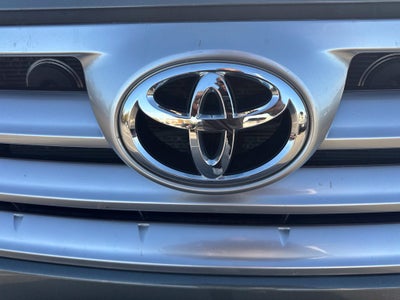 2012 Toyota HIGHLANDER SE