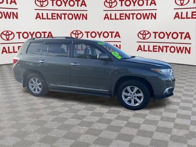 2012 Toyota Highlander SE