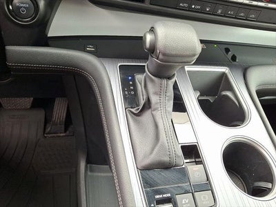 2025 Toyota Sienna LE 8 Passenger