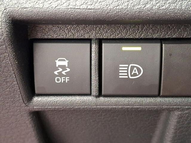 2025 Toyota Sienna LE 8 Passenger