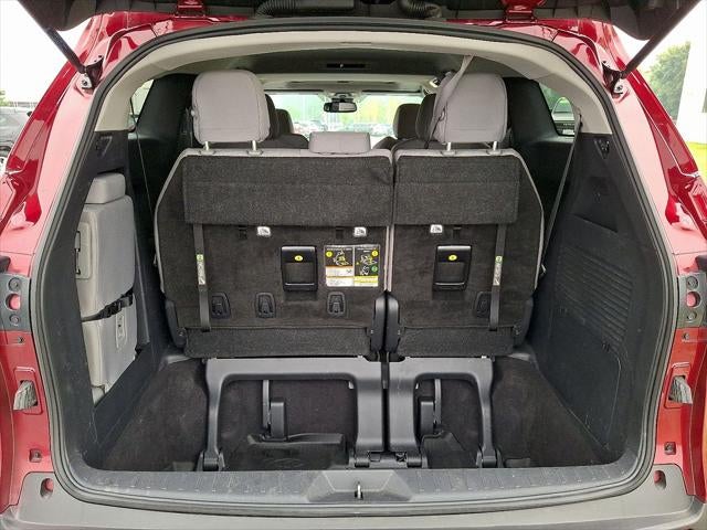 2025 Toyota Sienna LE 8 Passenger
