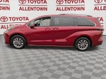 2025 Toyota Sienna LE 8 Passenger