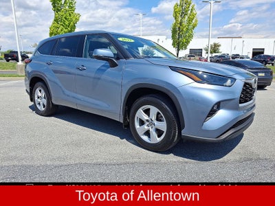 2022 Toyota HIGHLANDER LE