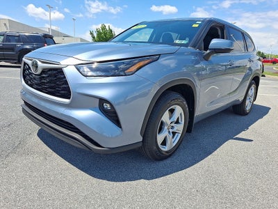 2022 Toyota HIGHLANDER LE