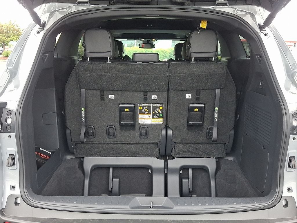 2026 Toyota Sienna Woodland Edition